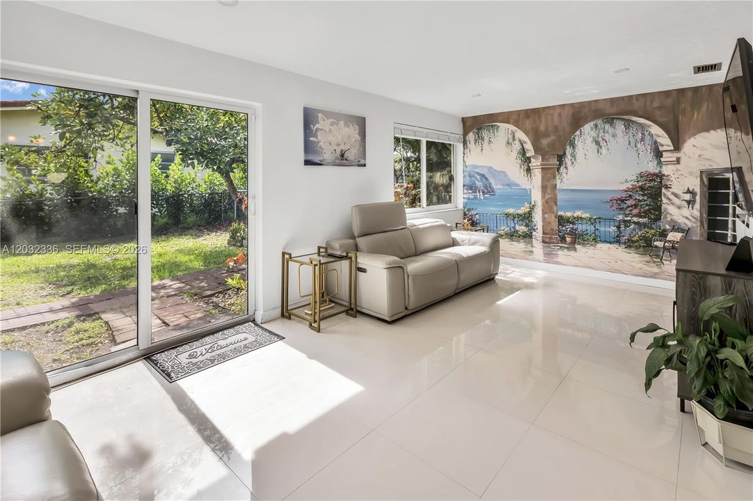 For Sale: $680,000 (4 beds, 3 baths, 2192 Square Feet)