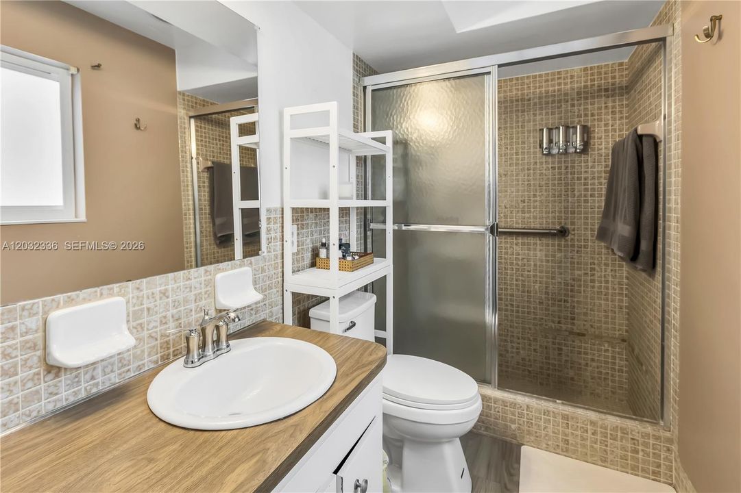 For Sale: $680,000 (4 beds, 3 baths, 2192 Square Feet)