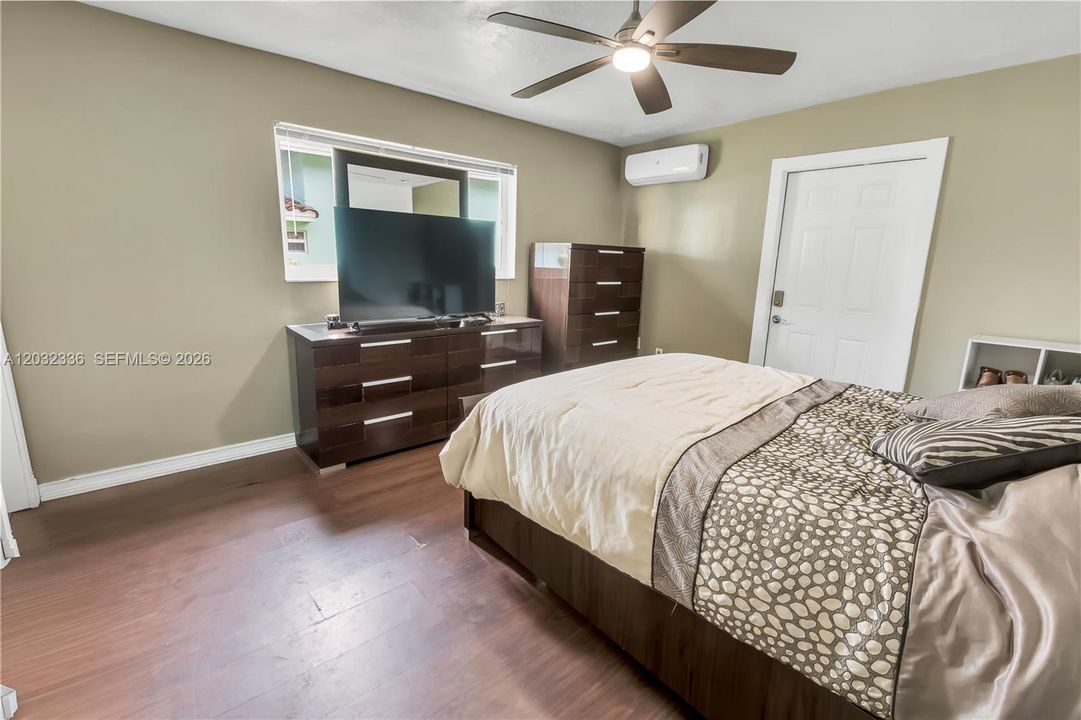 For Sale: $680,000 (4 beds, 3 baths, 2192 Square Feet)