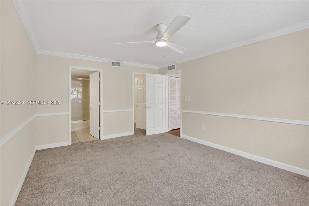 For Sale: $349,000 (2 beds, 2 baths, 1280 Square Feet)