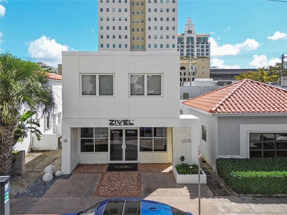 For Rent: $2,200 (0 beds, 1 baths, 600 Square Feet)
