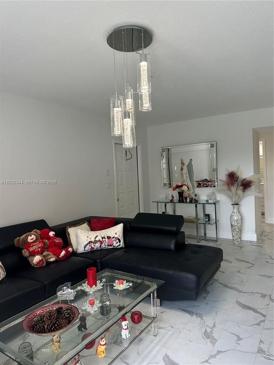 En Renta: $2,500 (2 camas, 2 baños, 1112 Pies cuadrados)