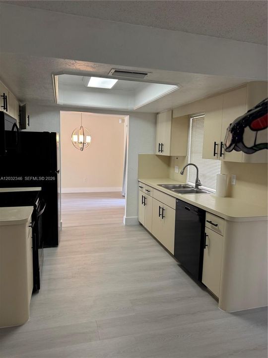 For Rent: $3,500 (0 beds, 2 baths, 1477 Square Feet)