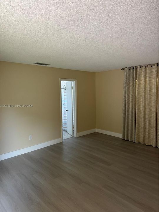 For Rent: $3,500 (0 beds, 2 baths, 1477 Square Feet)