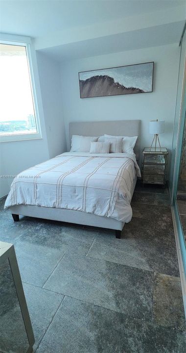 For Rent: $7,200 (2 beds, 1 baths, 1090 Square Feet)