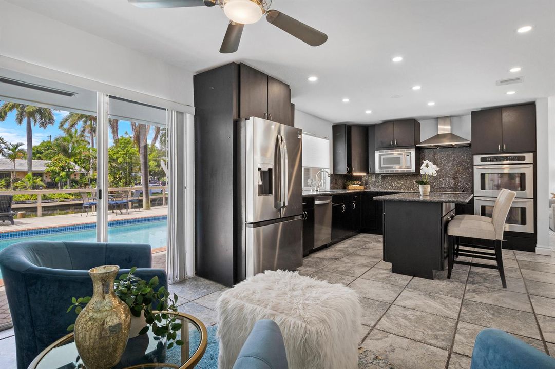 accutour_1418-ne-57th-pl-21