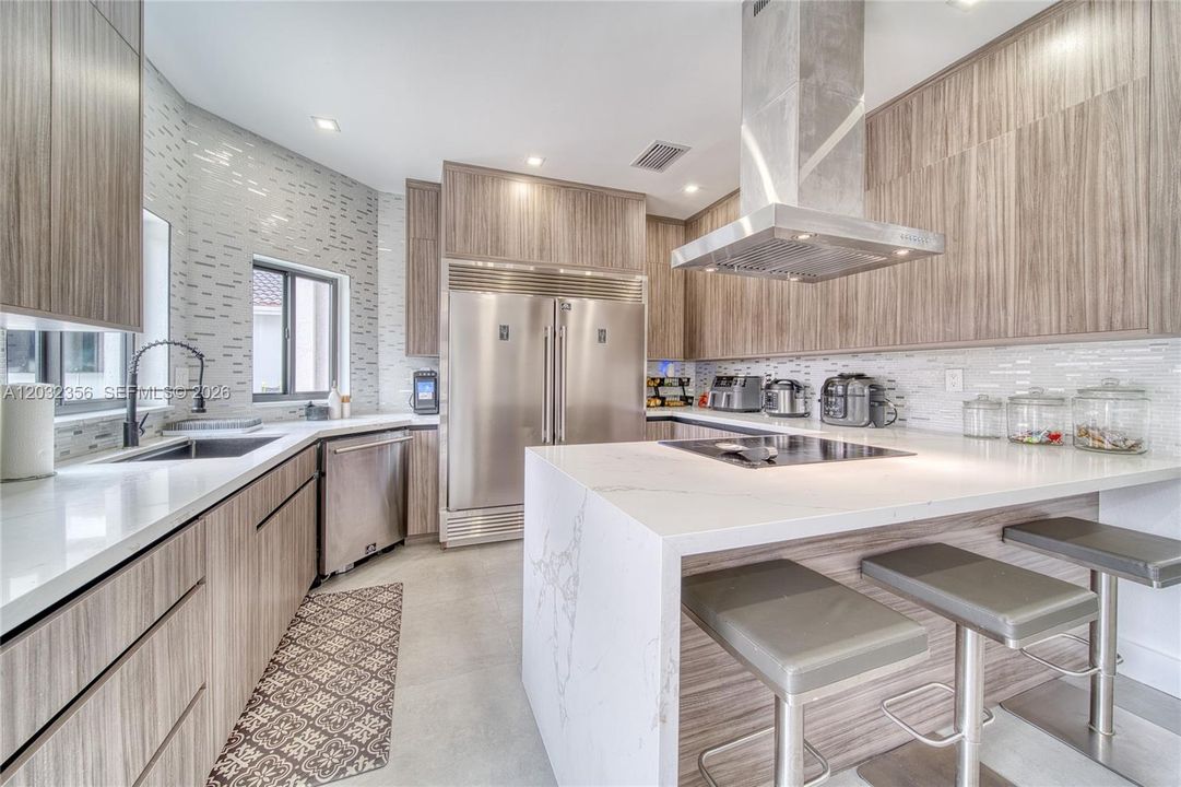 For Sale: $665,000 (3 beds, 2 baths, 1772 Square Feet)