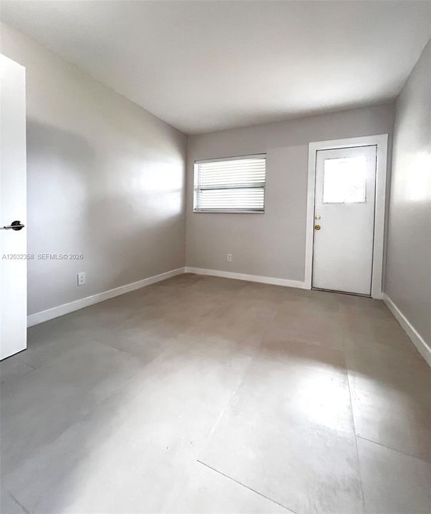 For Rent: $1,700 (1 beds, 1 baths, 480 Square Feet)