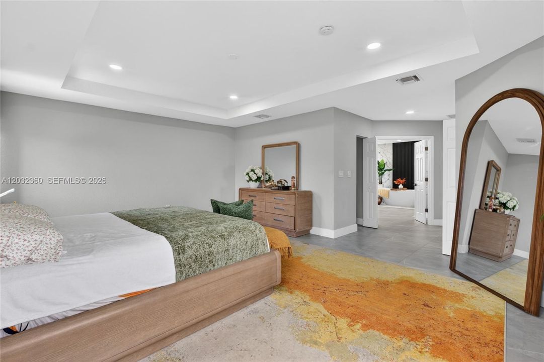 En Renta: $8,990 (5 camas, 4 baños, 3408 Pies cuadrados)