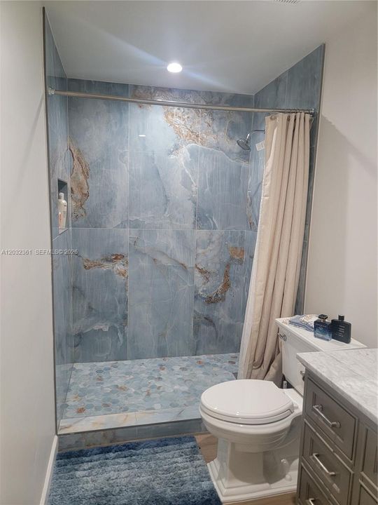 For Rent: $3,599 (2 beds, 1 baths, 1096 Square Feet)