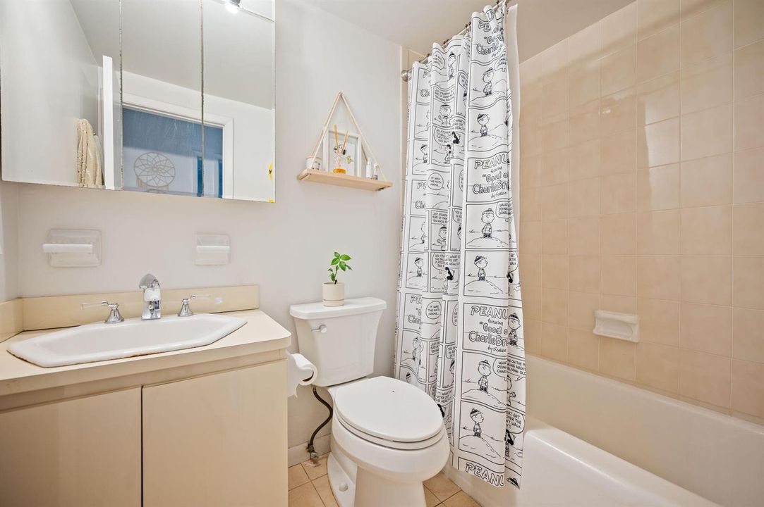 21-web-or-mls-2625-gulfstream-ln