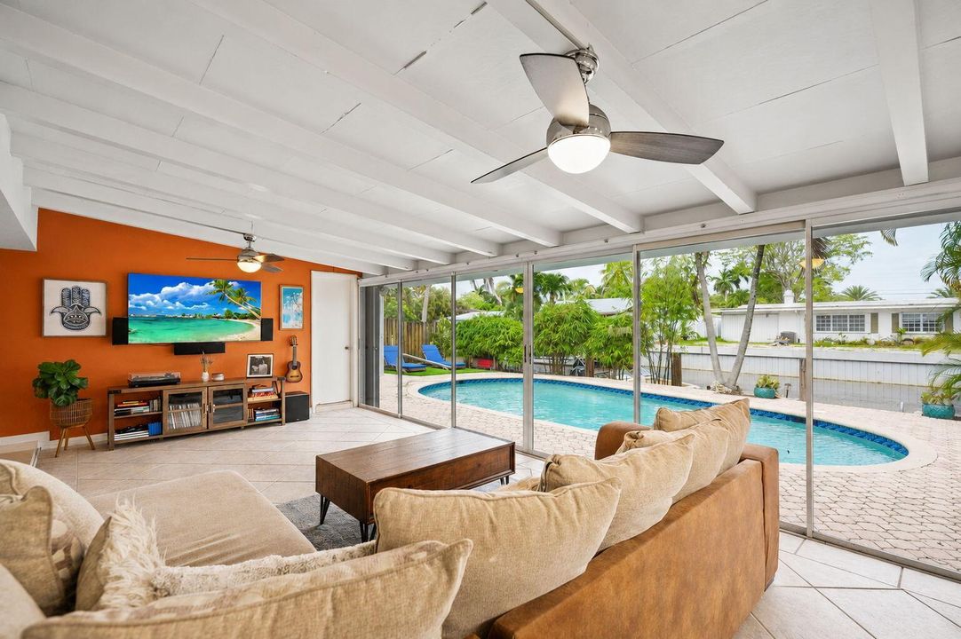 4-web-or-mls-2625-gulfstream-ln