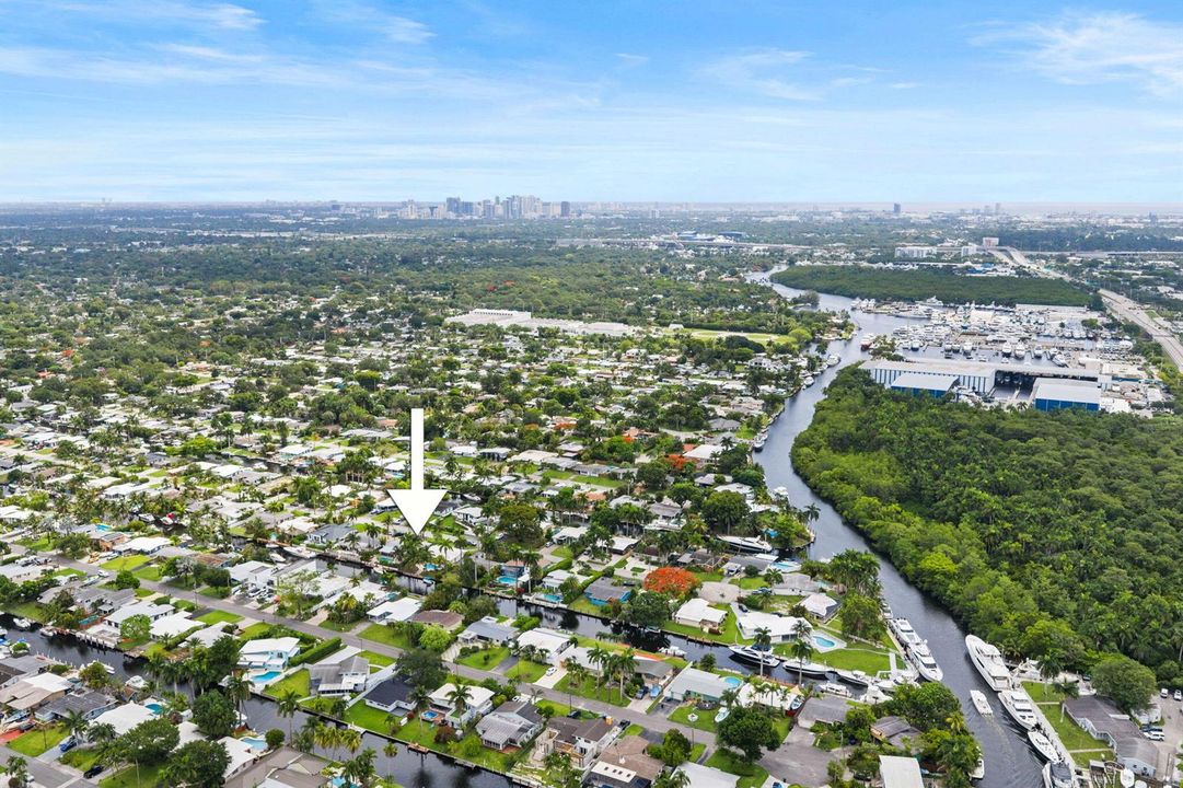 36-web-or-mls-2625-gulfstream-ln