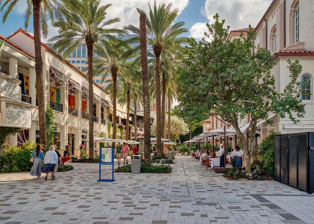 WPB Community Photos - 700 - 006