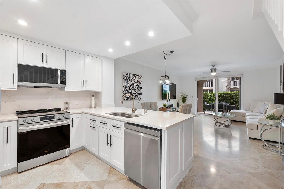 3596 S Ocean Blvd u102_003