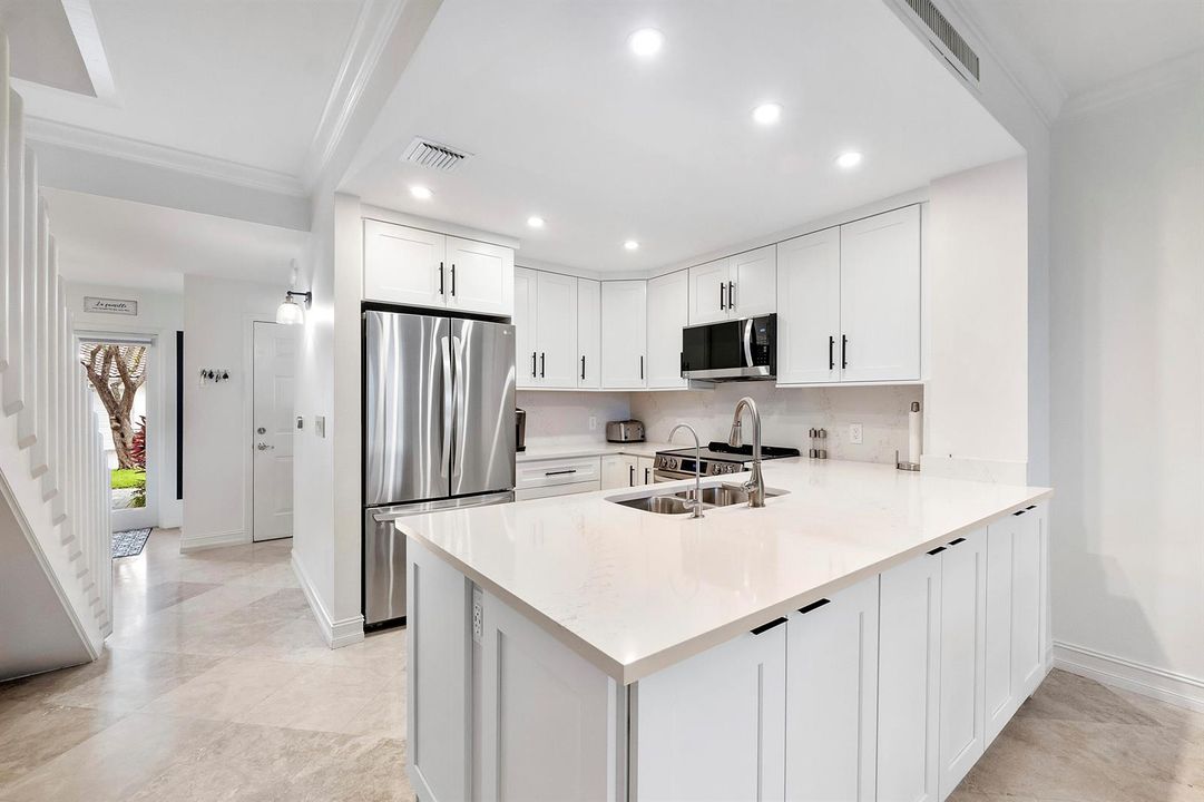 3596 S Ocean Blvd u102_005
