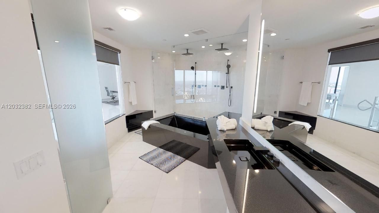 В аренду: $26,000 (3 спален, 4 ванн, 3130 Квадратных фут)