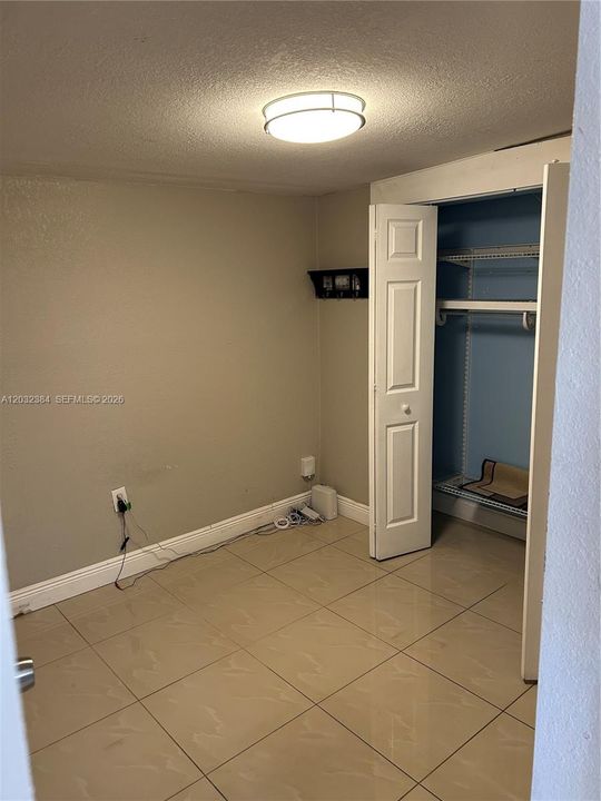 В аренду: $3,300 (3 спален, 2 ванн, 1500 Квадратных фут)