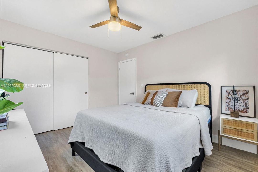 For Sale: $740,000 (3 beds, 2 baths, 1577 Square Feet)