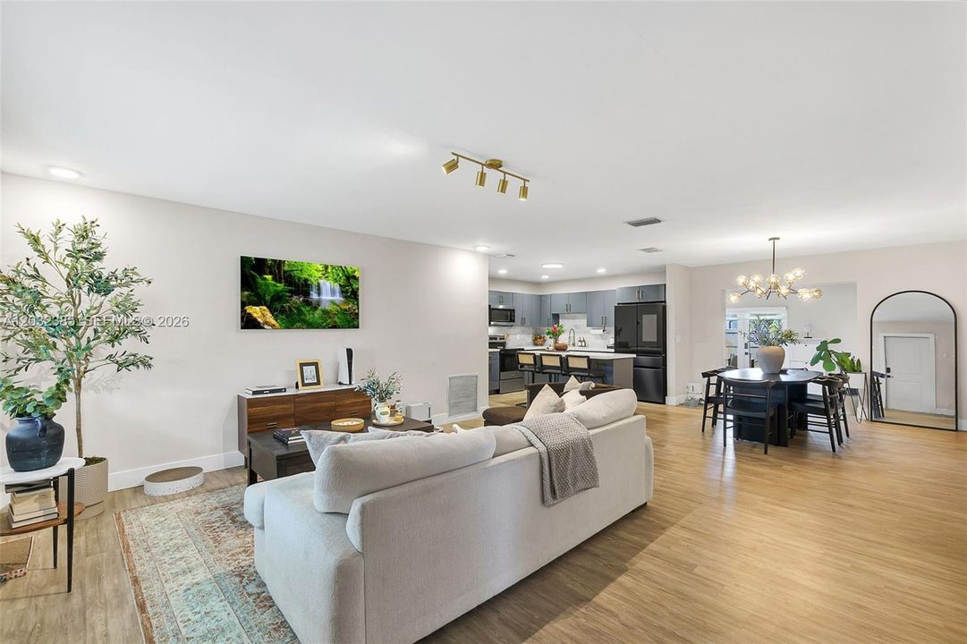 For Sale: $740,000 (3 beds, 2 baths, 1577 Square Feet)