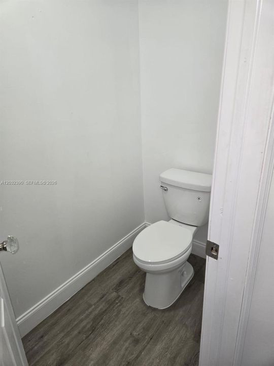 В аренду: $2,850 (3 спален, 2 ванн, 1528 Квадратных фут)