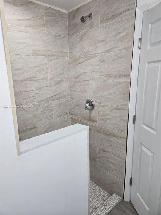 В аренду: $2,850 (3 спален, 2 ванн, 1528 Квадратных фут)