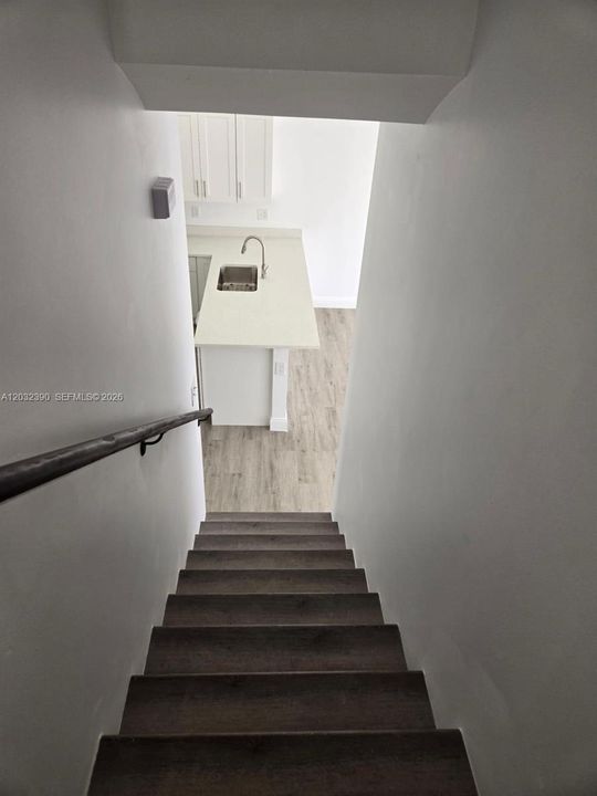 В аренду: $2,850 (3 спален, 2 ванн, 1528 Квадратных фут)
