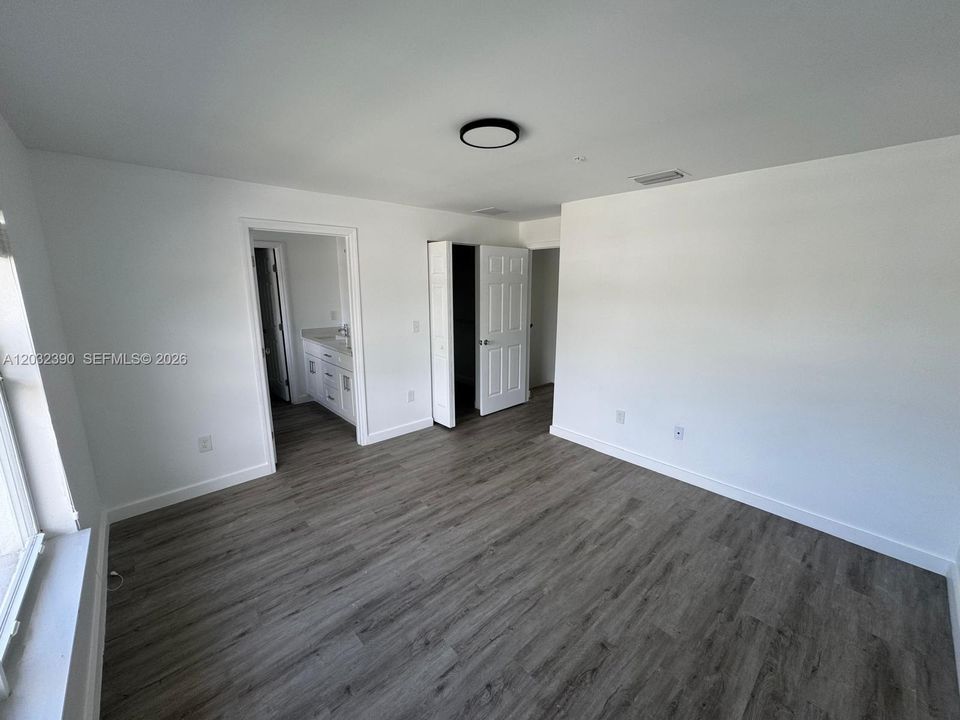 В аренду: $2,850 (3 спален, 2 ванн, 1528 Квадратных фут)