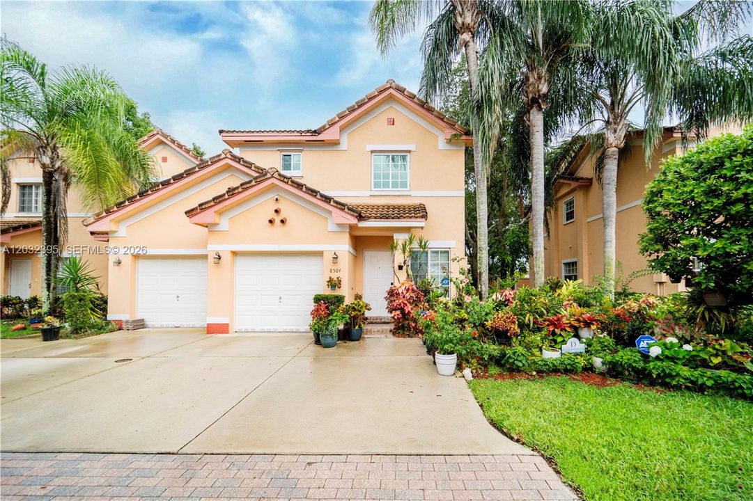 For Sale: $474,900 (3 beds, 2 baths, 1520 Square Feet)