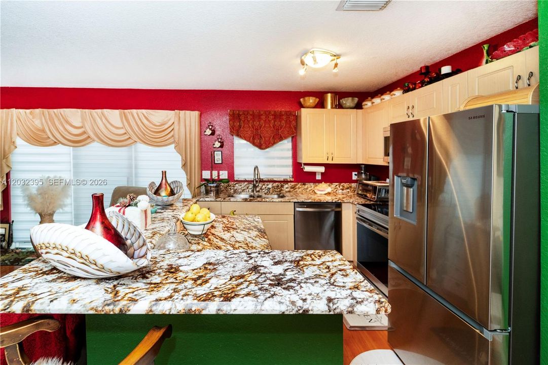 For Sale: $474,900 (3 beds, 2 baths, 1520 Square Feet)