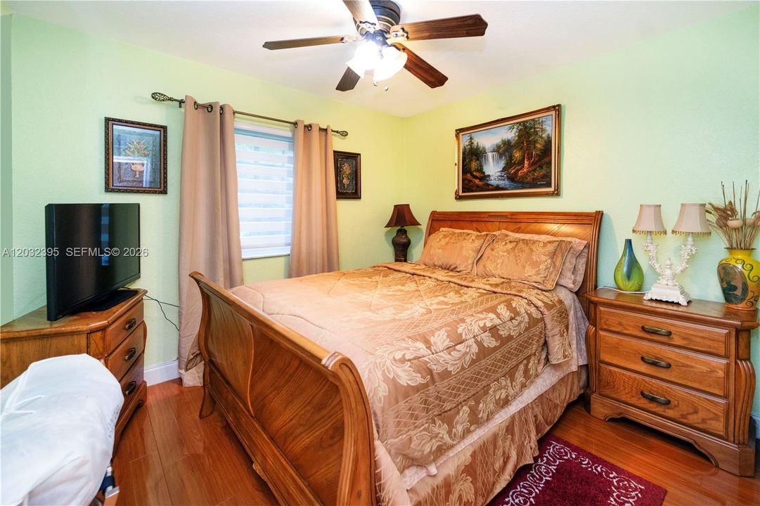 For Sale: $474,900 (3 beds, 2 baths, 1520 Square Feet)