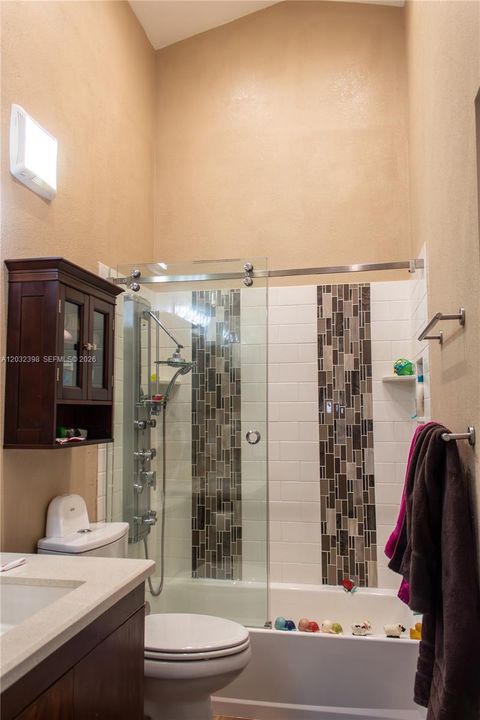 For Sale: $380,000 (3 beds, 2 baths, 1518 Square Feet)