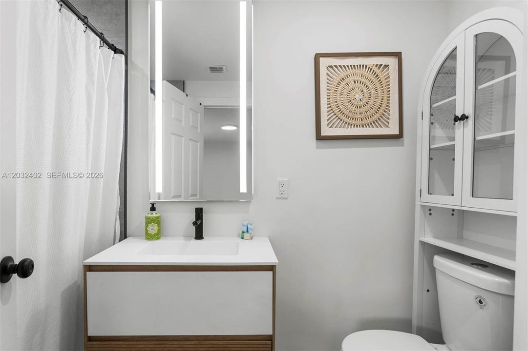 For Rent: $4,199 (3 beds, 2 baths, 1482 Square Feet)