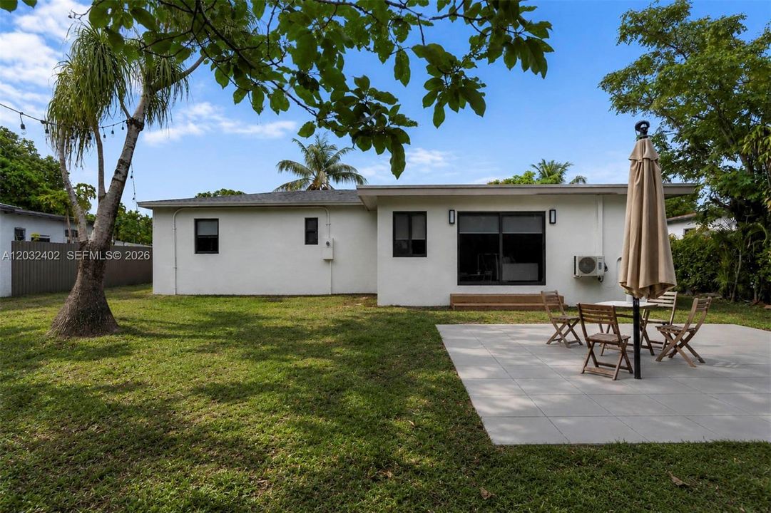 For Rent: $4,199 (3 beds, 2 baths, 1482 Square Feet)