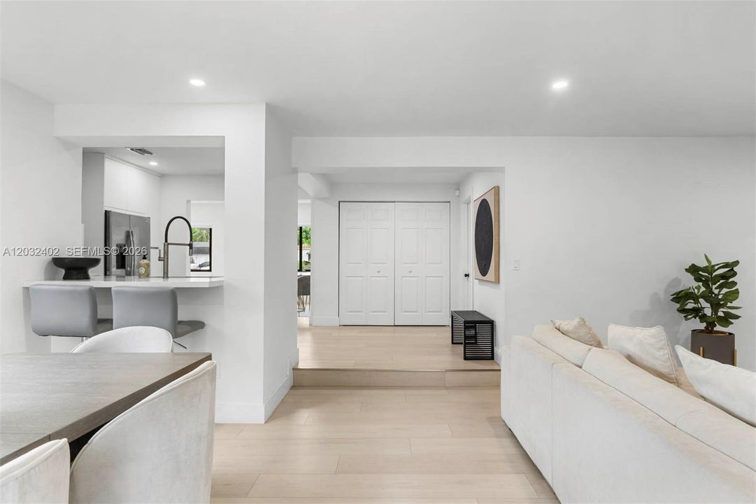For Rent: $4,199 (3 beds, 2 baths, 1482 Square Feet)
