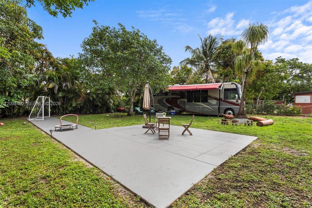 For Rent: $4,199 (3 beds, 2 baths, 1482 Square Feet)