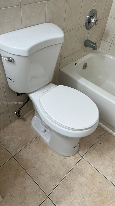 For Rent: $1,675 (1 beds, 1 baths, 730 Square Feet)