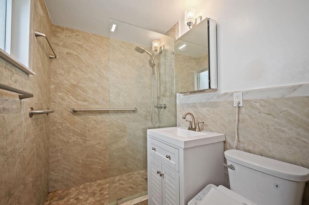 14-web-or-mls-2637-marathon-ln