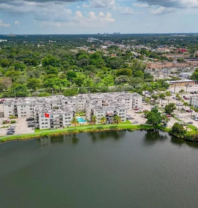 For Rent: $2,200 (2 beds, 2 baths, 991 Square Feet)
