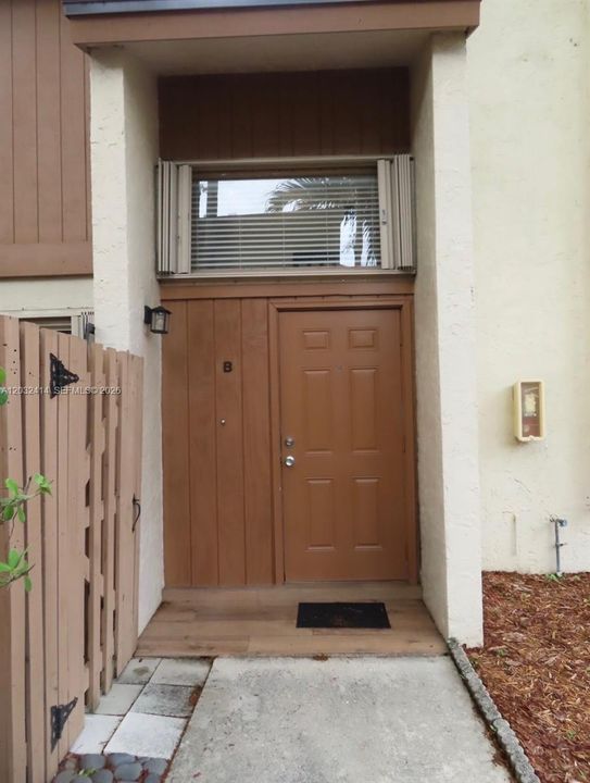 For Rent: $3,600 (2 beds, 2 baths, 1400 Square Feet)
