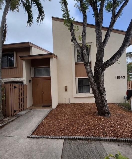 For Rent: $3,600 (2 beds, 2 baths, 1400 Square Feet)