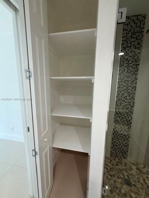 For Rent: $3,600 (2 beds, 2 baths, 1400 Square Feet)