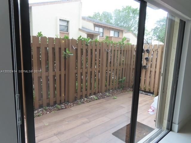 For Rent: $3,600 (2 beds, 2 baths, 1400 Square Feet)