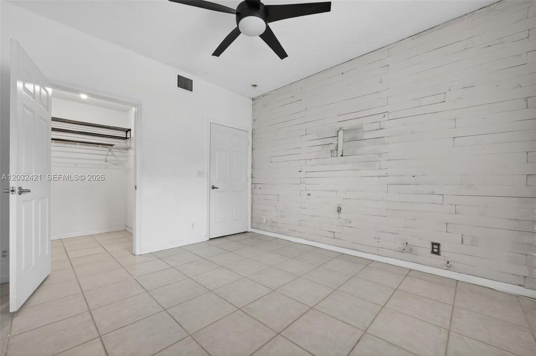 For Rent: $2,650 (2 beds, 2 baths, 1080 Square Feet)