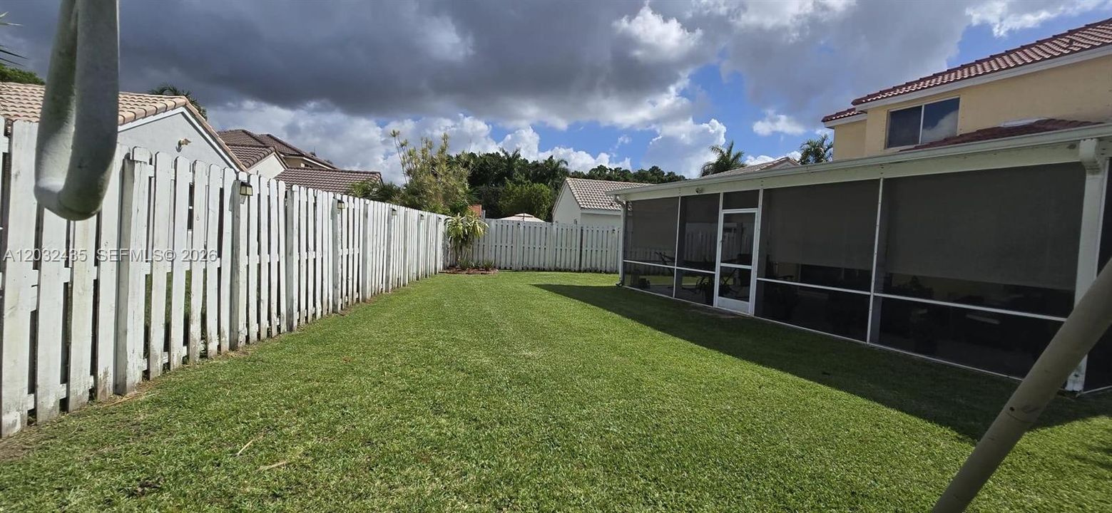 For Sale: $759,000 (4 beds, 2 baths, 1890 Square Feet)