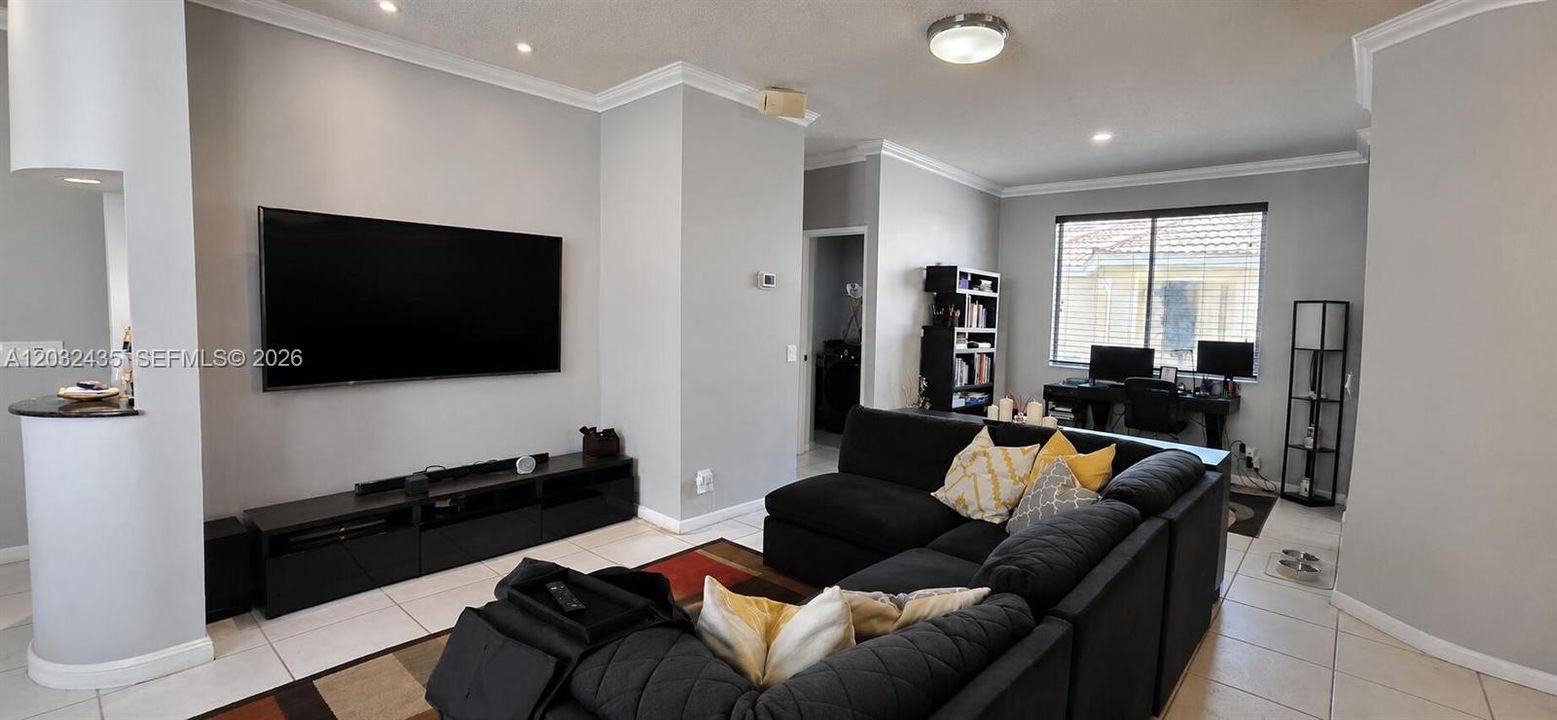 For Sale: $759,000 (4 beds, 2 baths, 1890 Square Feet)