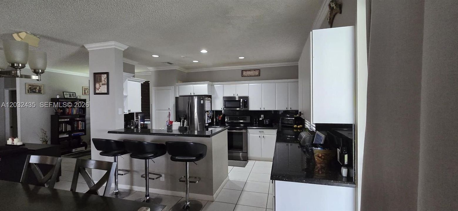For Sale: $759,000 (4 beds, 2 baths, 1890 Square Feet)