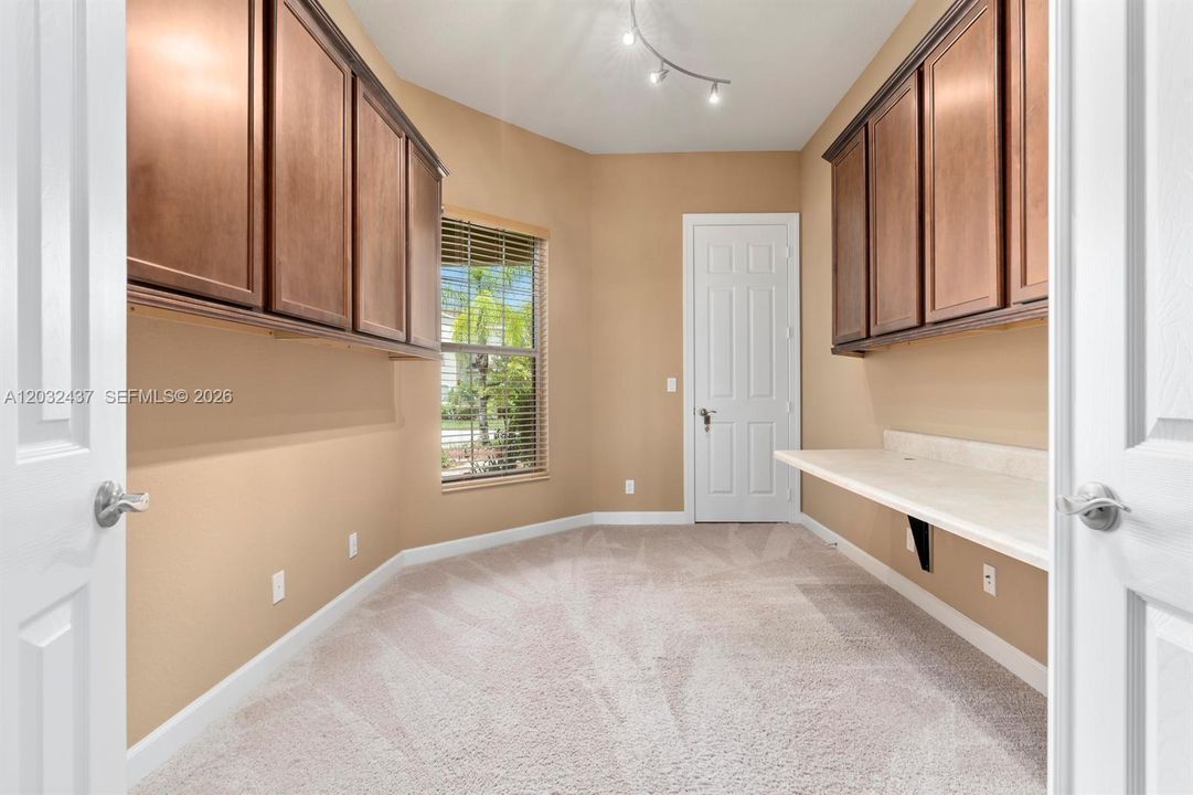For Sale: $590,000 (4 beds, 3 baths, 3448 Square Feet)