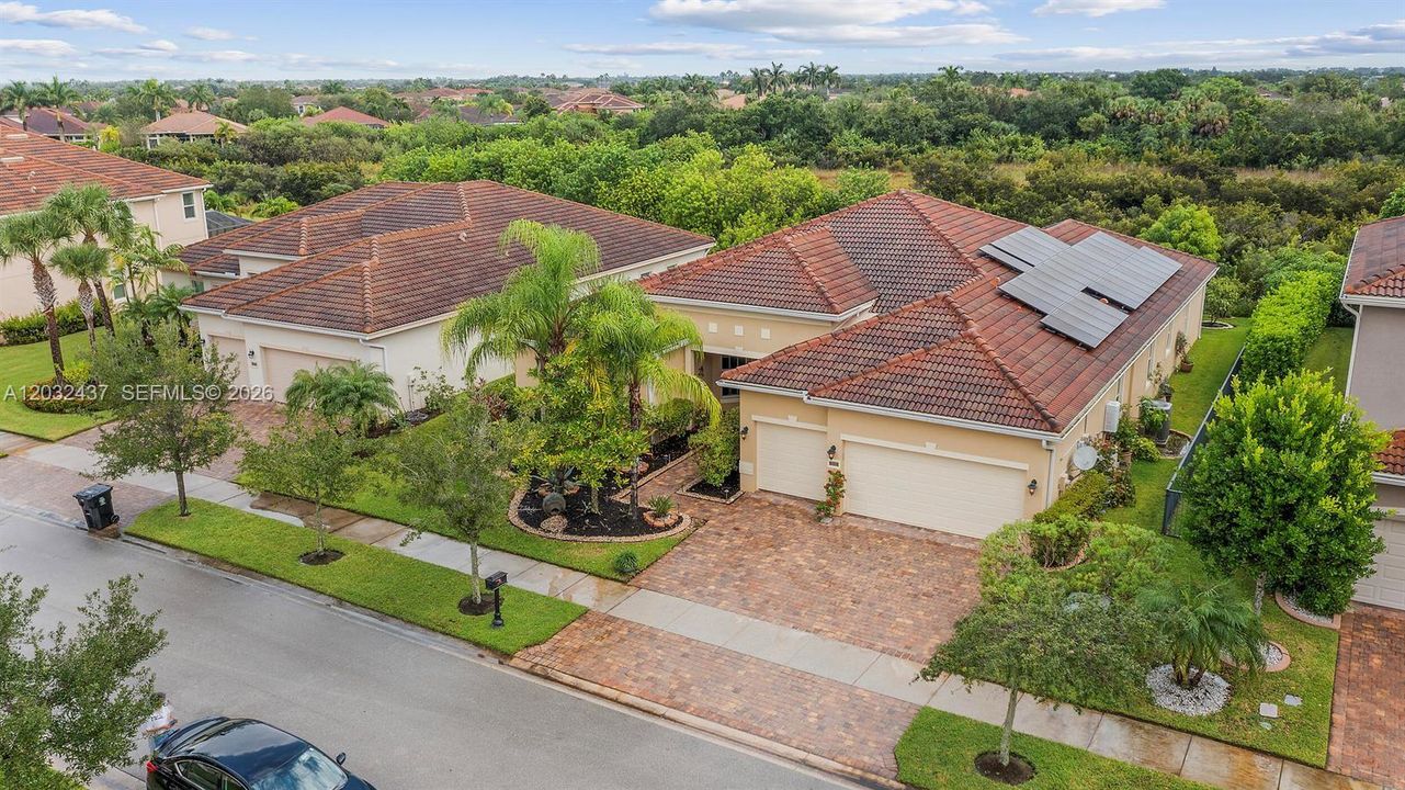 For Sale: $590,000 (4 beds, 3 baths, 3448 Square Feet)