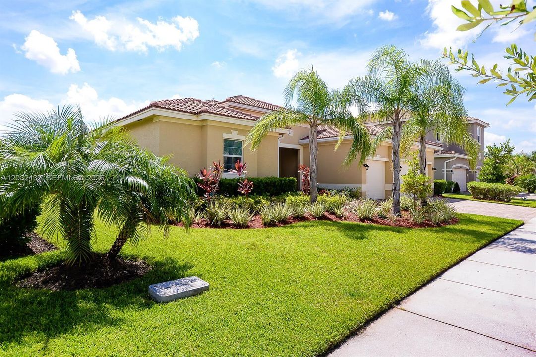 For Sale: $590,000 (4 beds, 3 baths, 3448 Square Feet)